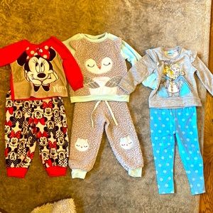 Set of 3 pijamas toddler 2t